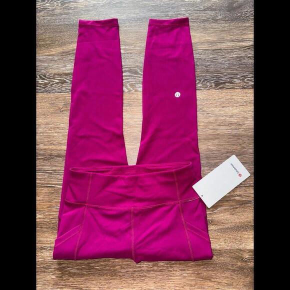 lululemon athletica Pants - Lululemon Invigorate With Pockets High Rise 25” Magenta Purple Size 6 NWT
